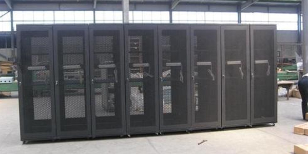 機柜參數(shù)_42U標準網(wǎng)絡機柜尺寸多少錢?