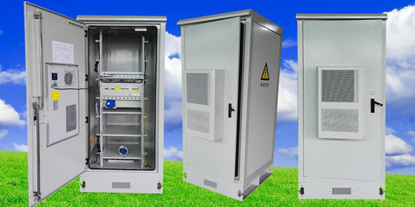 機柜廠家在選購網(wǎng)絡(luò)機柜的情況下要留意哪些