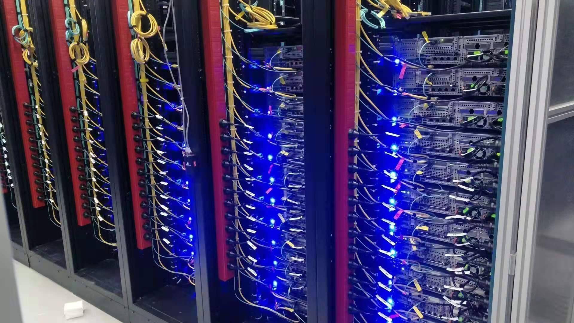 怎樣整理機柜及機柜理線工藝？