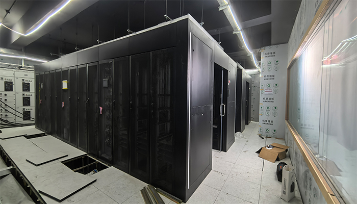 如何選擇可靠的工業(yè)機柜廠家？五大關(guān)鍵點與精致集團20年直供實踐