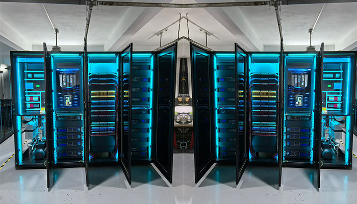 防銹防腐蝕？環(huán)保更安心！精致機柜表面處理與材質的“隱形鎧甲”