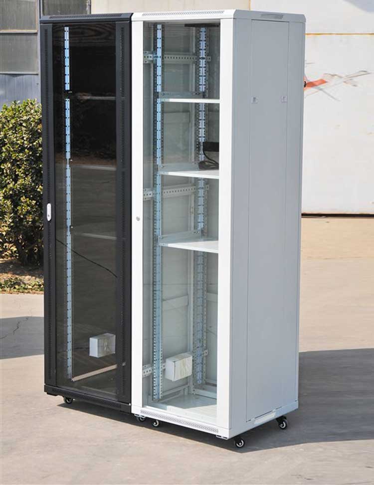 服務(wù)器機柜